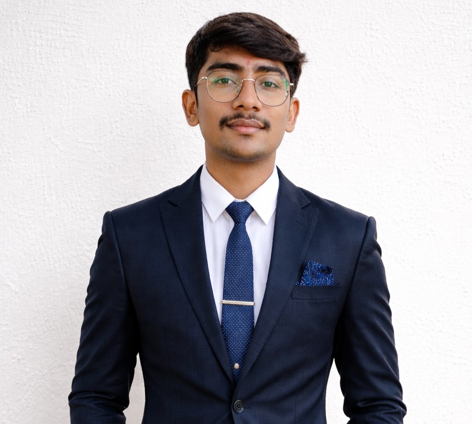 Keyur Nayi - Graphic Designer